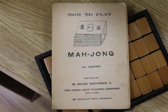 A Chinese lacquer mahjong set